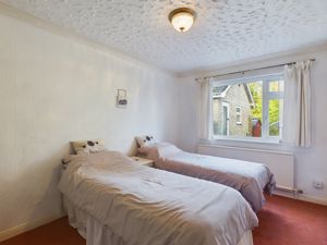 Bedroom- click for photo gallery